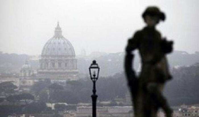Roma soffoca nello smog