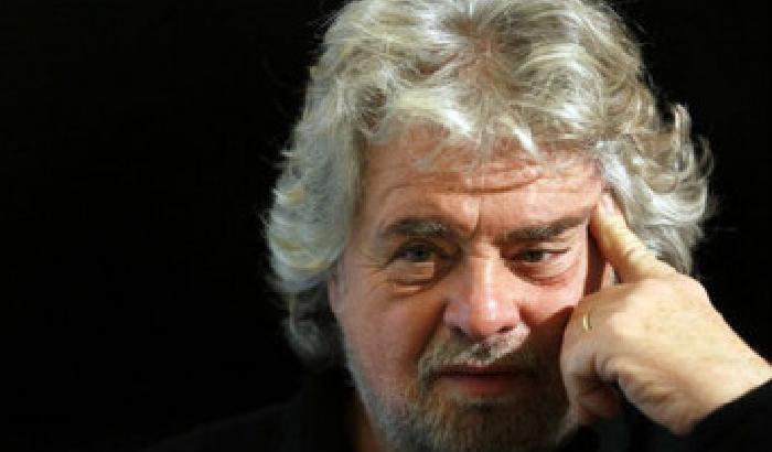Il ritorno di Beppe Grillo a teatro