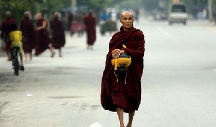 Anche il buddismo discrimina le donne?