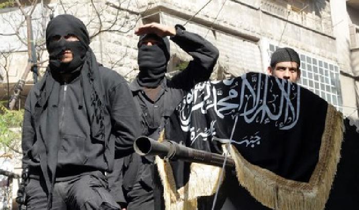 Così gli Usa stanno finanziando Al Qaeda in Siria