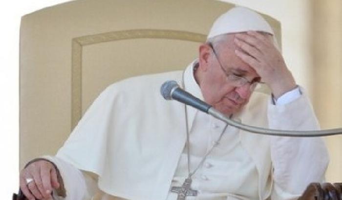 014B75-NEWS_172745 Il Papa: la rigidità dei confessori è un danno per la fede