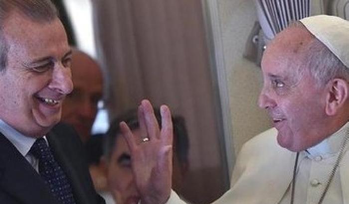 Il Papa saluta Gasbarri e scherza: tanta pazienza per sopportarlo