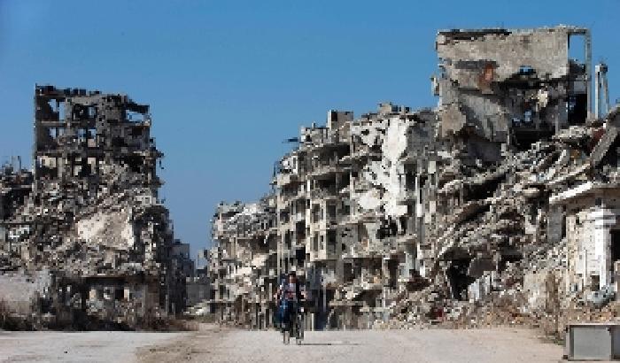 Tregua violata: bambini e donne muoiono sotto le bombe ad Aleppo