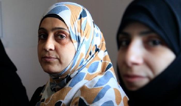 Donne rifugiate: così le discriminazioni ostacolano la nuova vita in Europa