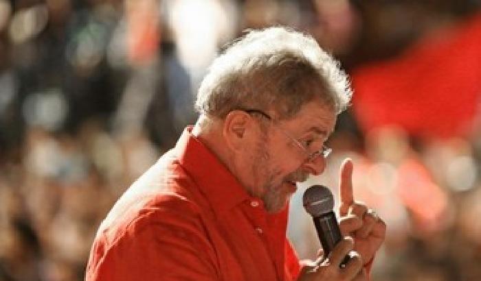 Media e giudici nel caso Lula: in Brasile aria di golpe?
