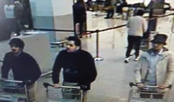 01529A-NEWS_176991 Ecco la foto dei terroristi dell'aeroporto