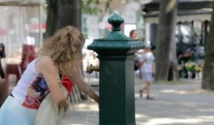 0153A5-caldo-al-sud-e-nelle-isole Caldo al sud e nelle isole