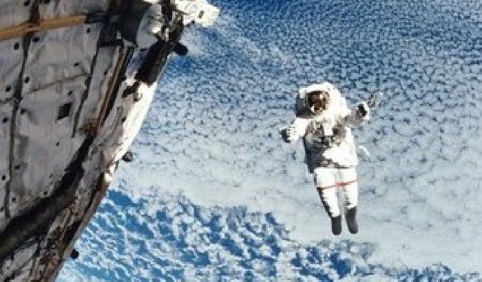 Gli psicologi spiegano la vita degli astronauti nello spazio