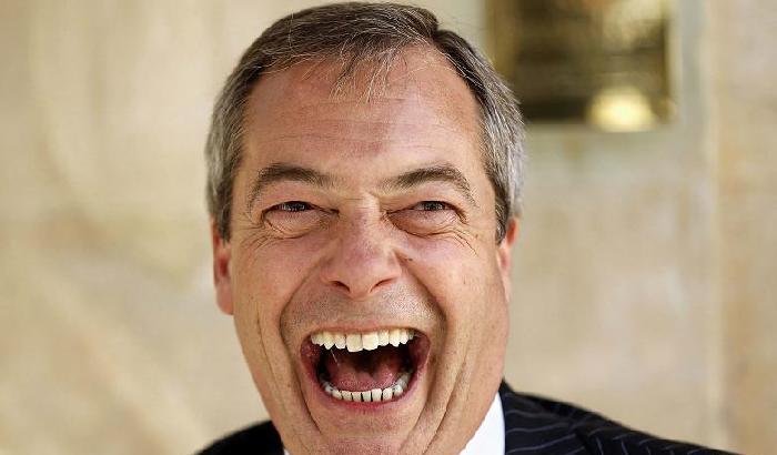 Bufera su Farage: 19mila euro al giorno di fondi Ue per la scorta