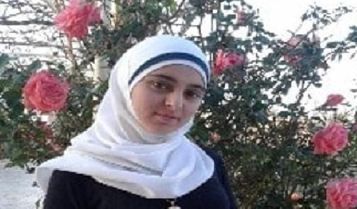 Storia di Marah, 19 anni, fuggita dalla Siria, morta in mare
