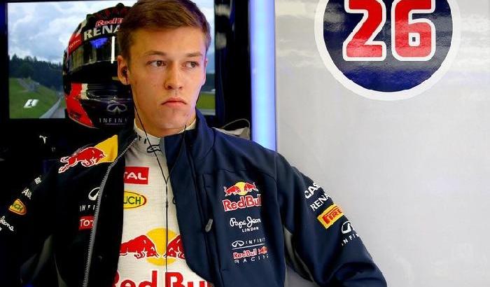 Kvyat punito dalla Red Bull: al suo posto Verstappen