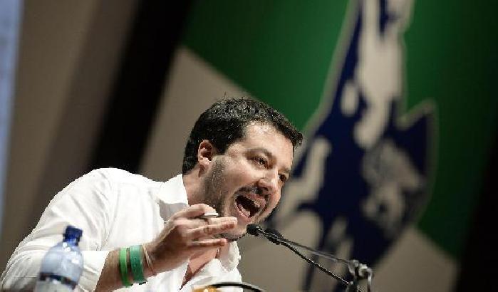Unioni civili: Salvini invita alla rivolta dei sindaci padani