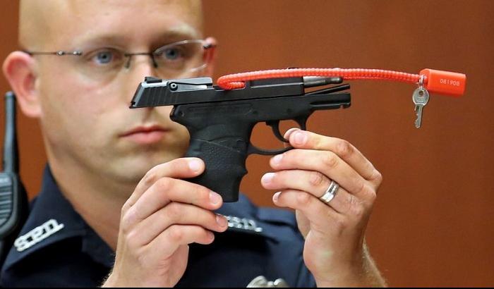 La pistola che uccide Trayvon Martin