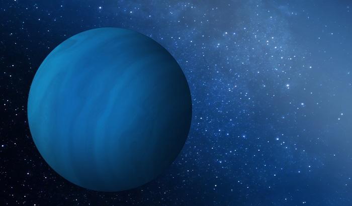 Nettuno e la misteriosa macchia scura: è un vortice di nubi