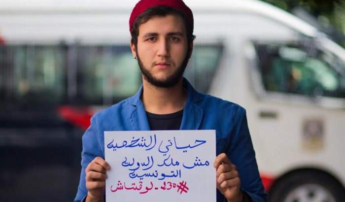 Tunisia, troppe minacce: il giovane attivista Lgbt tenta di nuovo il suicidio