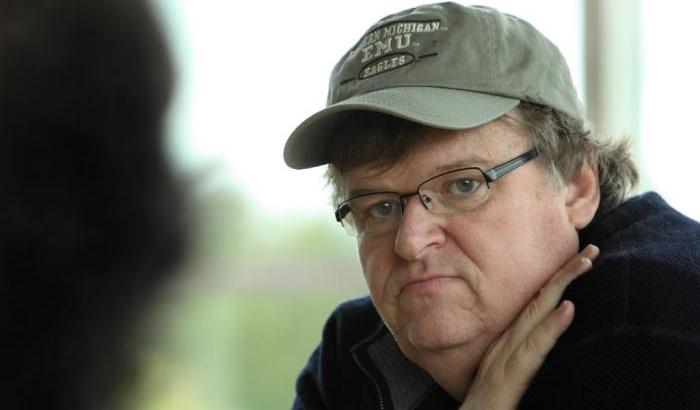 Michael Moore: "Quel pazzo di Trump sarà il prossimo Presidente"