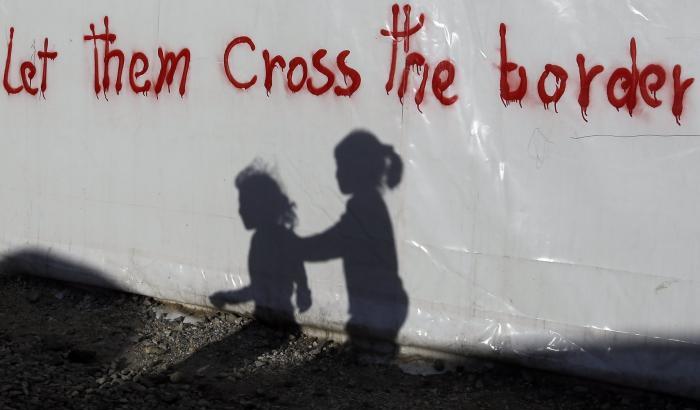 Il dramma delle bambine rifugiate: vittime dei pedofili nei campi profughi