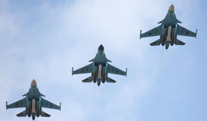 Su-34 tornano alla base.