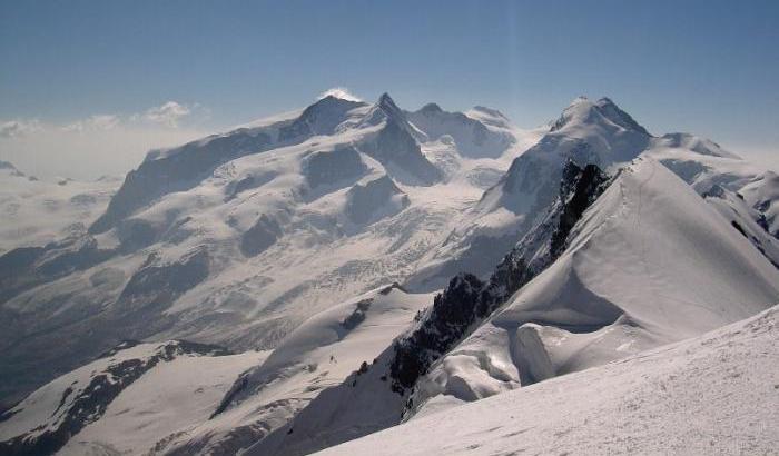 Ancora morte sul Monte Rosa: due alpinisti precipitati dal Breithorn