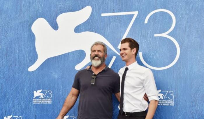 Mel Gibson: 'Celebro i combattenti ma odio la guerra'