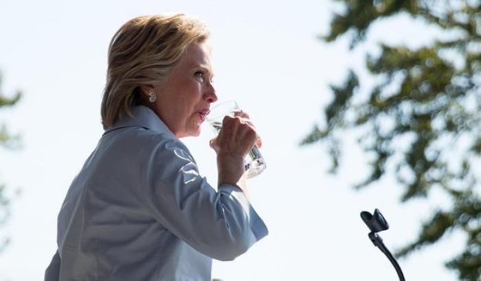 Clinton: non pensavo che la polmonite fosse un problema