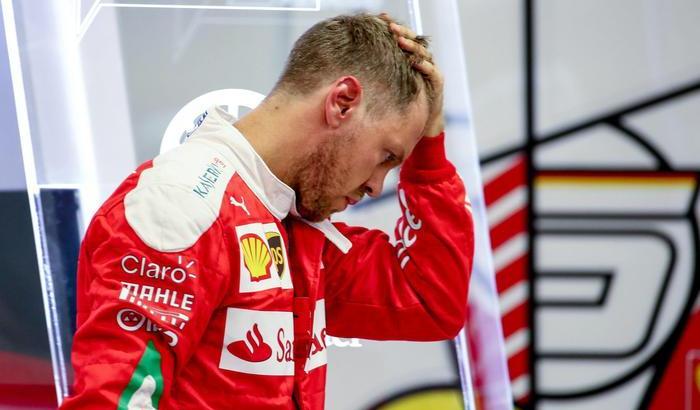 Sprofondo rosso, Vettel partirà ultimo nel Gp di Singapore