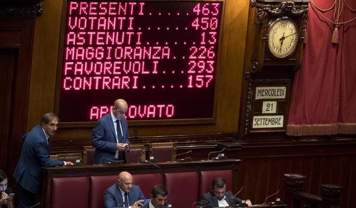 Italicum, sì alla mozione della maggioranza: 42 dem non la votano