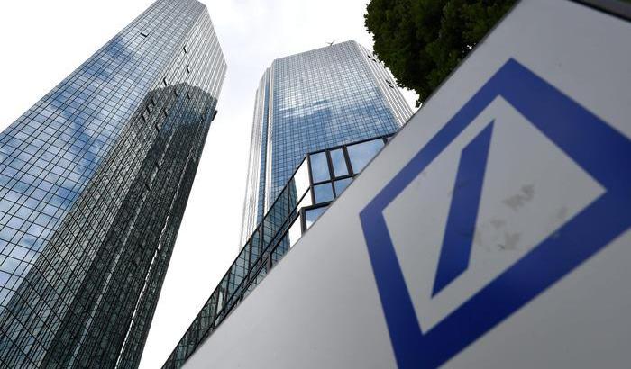 Grandi azionisti in fuga da Deutsche Bank: crollano le borse europee