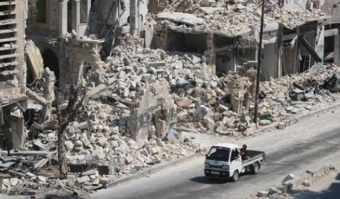 0330C8-aleppo-ormai-rasa-al-suolo Aleppo ormai rasa al suolo