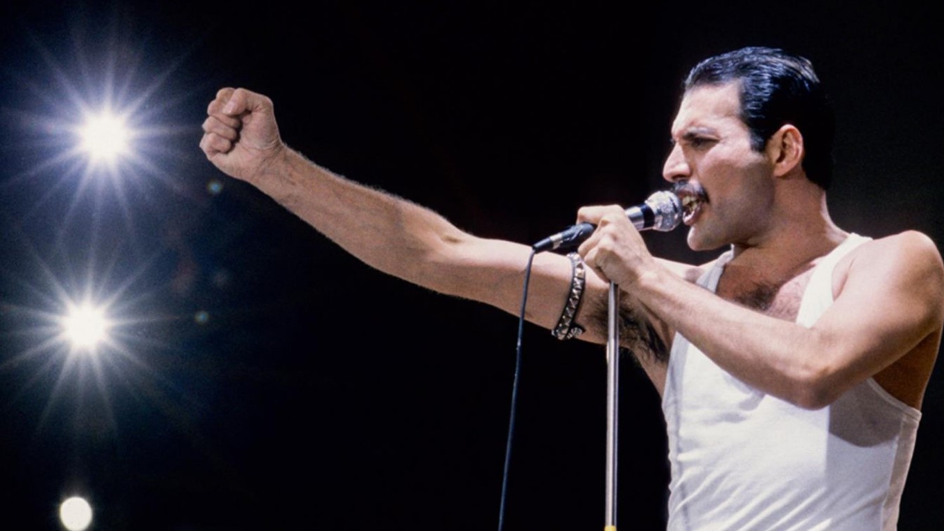 Freddie Mercury, il genio dei Queen oggi avrebbe compiuto 77 anni