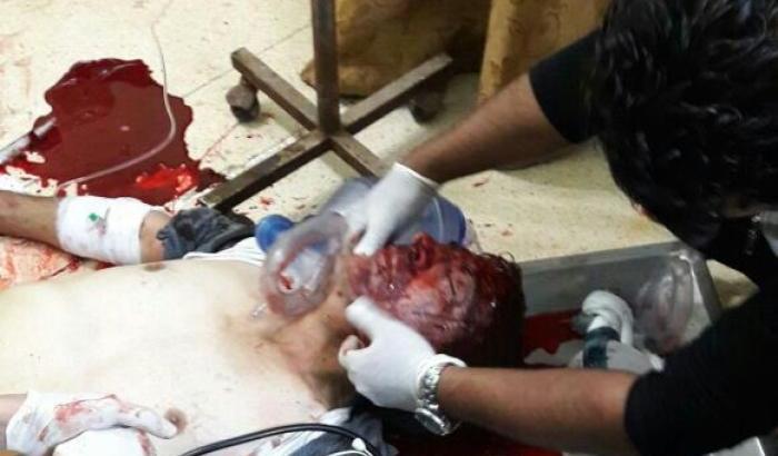 03335F-autobomba-ad-aleppo Autobomba ad Aleppo