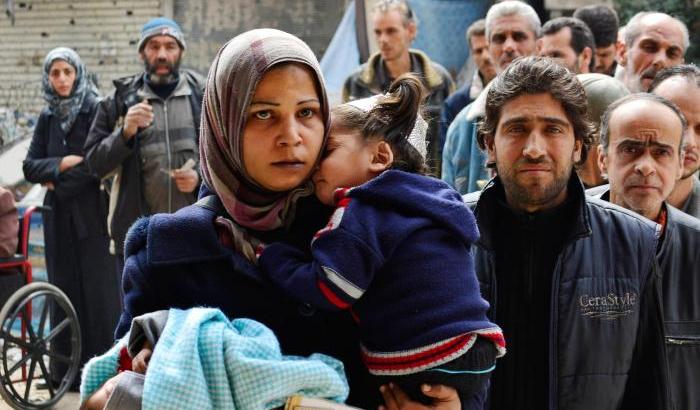 033385-la-gente-fugge-dall-isis La gente fugge dall'Isis