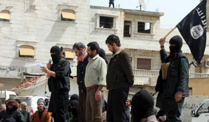 Tentativo di golpe a Mosul: l'Isis arresta e annega 58 miliziani