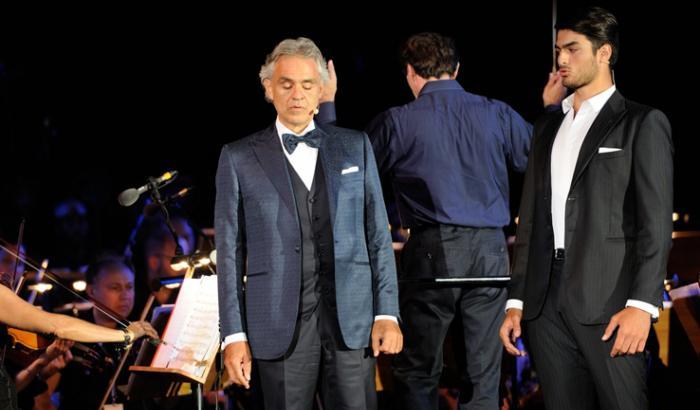 Andrea Bocelli con suo figlio Matteo