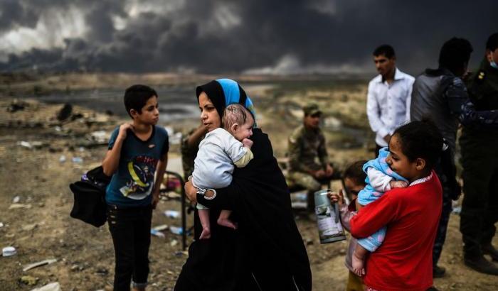 Profughi fuggiti da Mosul