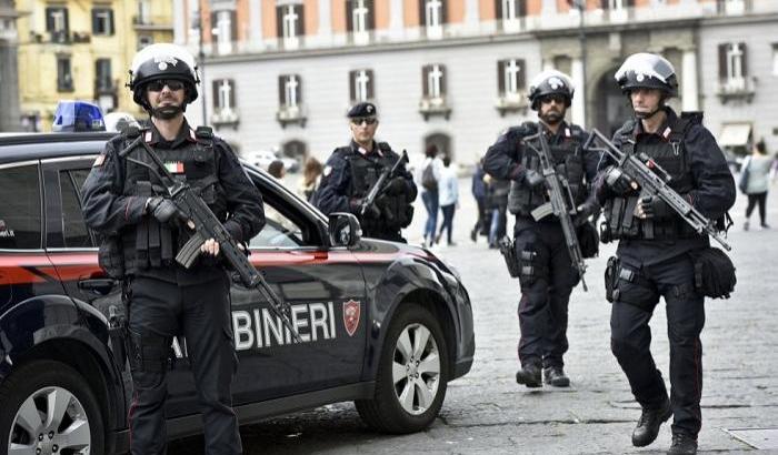 Terrorismo, arrestati tre uomini in Nord Italia: avevano giurato fedeltà all'Isis