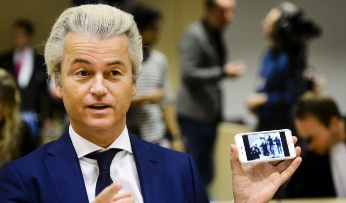 Fomenta l'odio razziale: in Olanda il leader xenofobo Wilders a processo