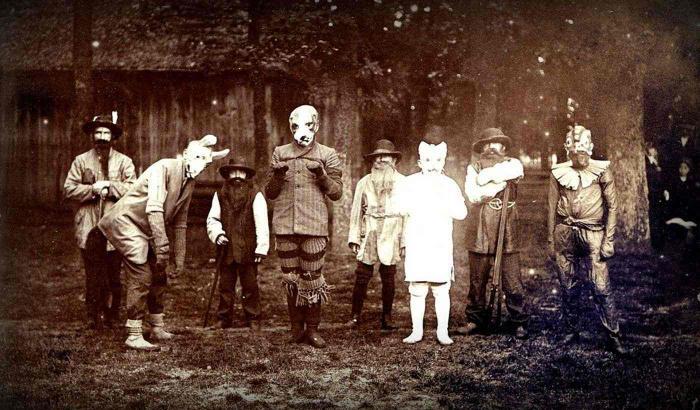 Halloween, anche la paura è vintage: i costumi di ieri