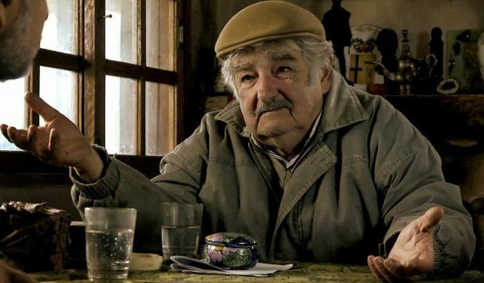 Mujica, il presidente dei poveri si dimette dal Senato: ma mi ricandiderò