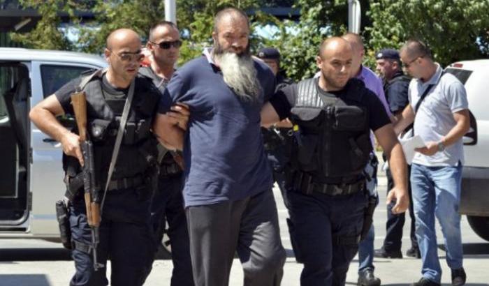 Kosovo, volevano colpire la nazionale israeliana: presi 19 membri Isis