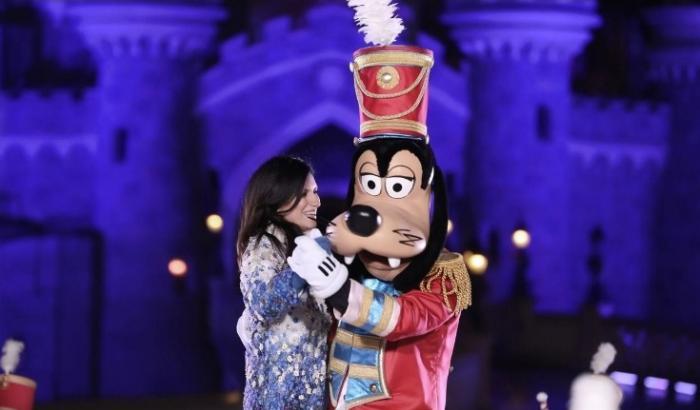 "Laura Xmas", la Pausini presenta il suo album a Disneyland Paris