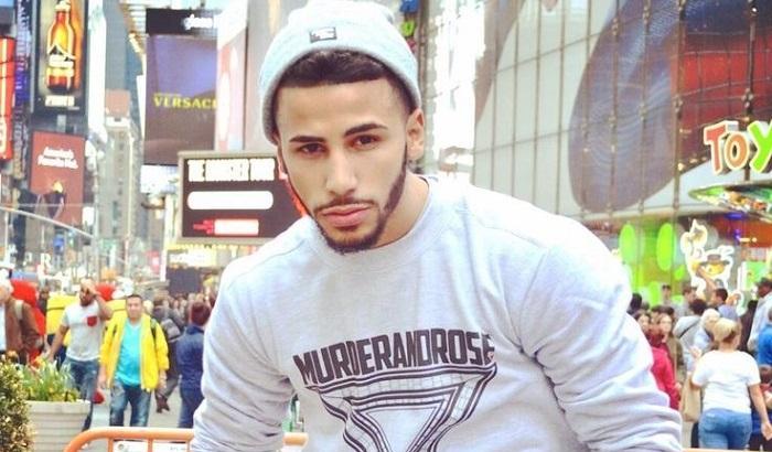 034052-adam-saleh-famosissimo-youtuber-americano-cacciato-dal-volo-perch-parlava-in-arabo Adam Saleh, famosissimo youtuber americano cacciato dal volo perché parlava in arabo