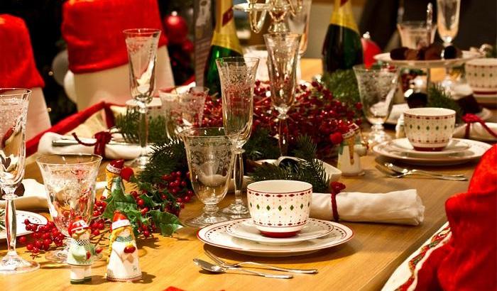 Nove italiani su dieci a casa per Natale: 86 euro a famiglia per imbandire la tavola