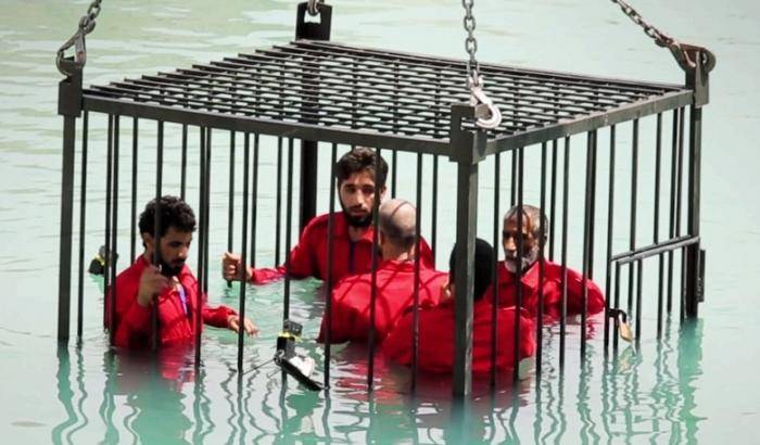034224-una-esecuzione-dell-isis Una esecuzione dell'Isis