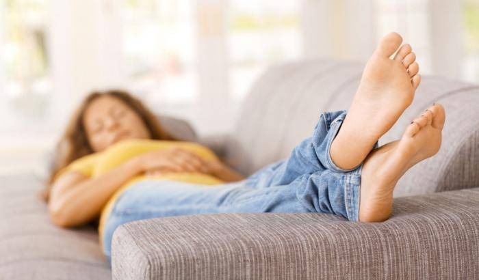 Ecco perché il pisolino dopo pranzo fa bene alla salute