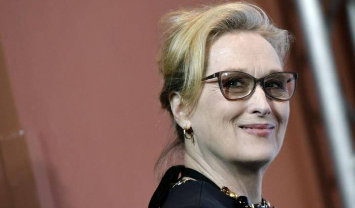 La Hollywood Foreign Press Association contro Trump difende Meryl Streep