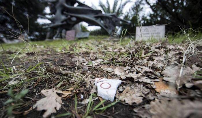 034345-distrutta-la-targa-che-ricorda-giacomo-matteotti Distrutta la targa che ricorda Giacomo Matteotti