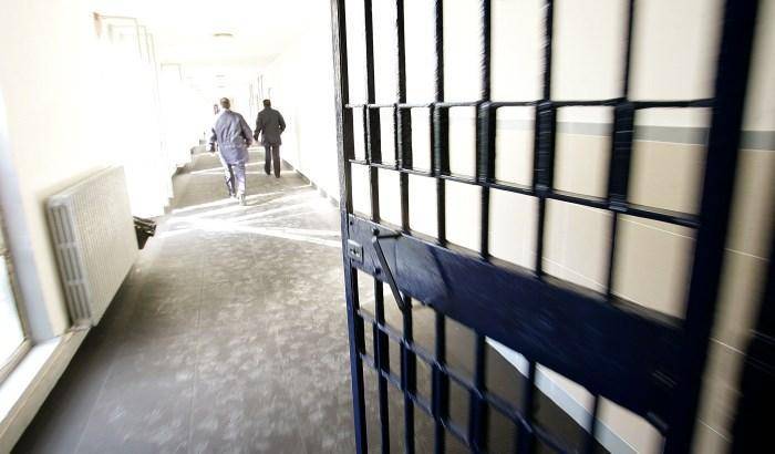 Un allenatore si uccide in cella: era stato accusato di pedofilia