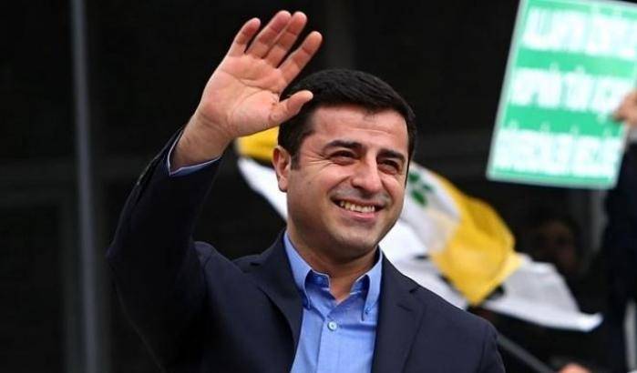 Selahattin Demirtaş leader del Partito Democratico del Popolo pro-curdo (Hdp).