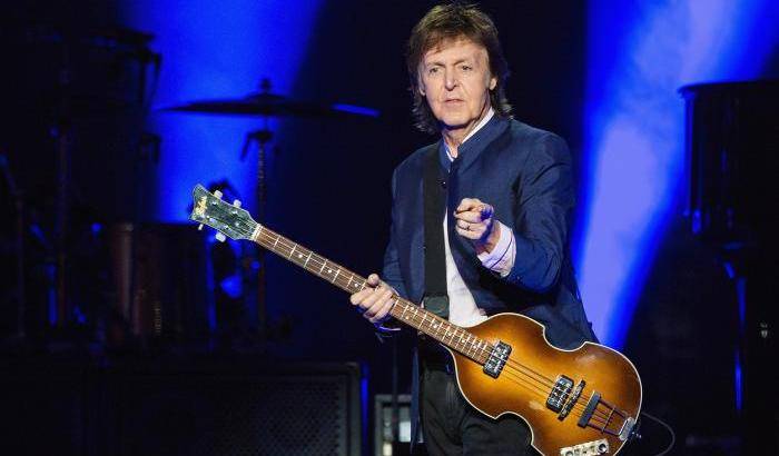 McCartney fa causa alla Sony, rivuole i diritti delle canzoni dei Beatles